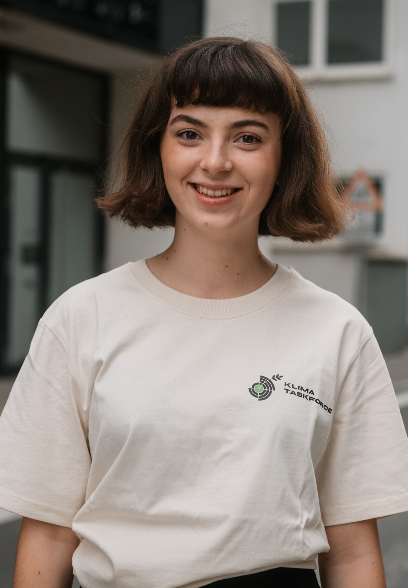 https://www.klima-taskforce.de/wp-content/uploads/2023/11/Clara-Scaled.jpg