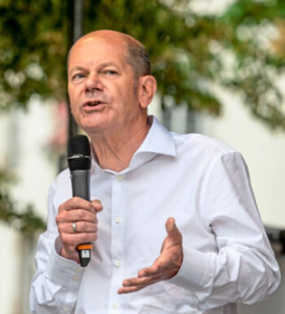 BILD EINFÜGEN